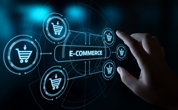 The Role of IT in E-Commerce Success